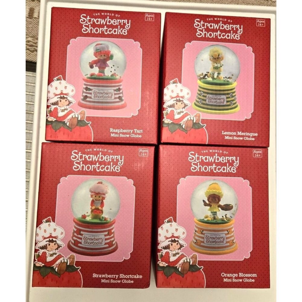 Set of 4 Strawberry Shortcake™ Mini Snow‎ Globes